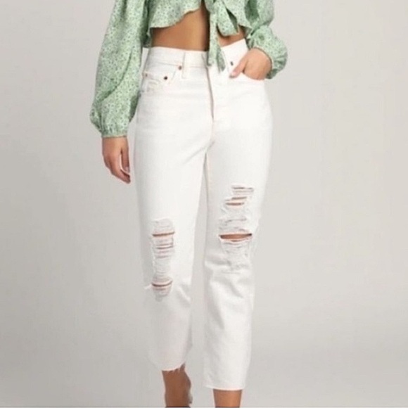 NWT Levi’s | Women’s Original White 501 Buttonfly Distressed High Rise Jeans, 26 - Picture 1 of 16